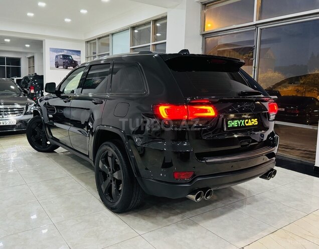 Jeep Grand Cherokee-16