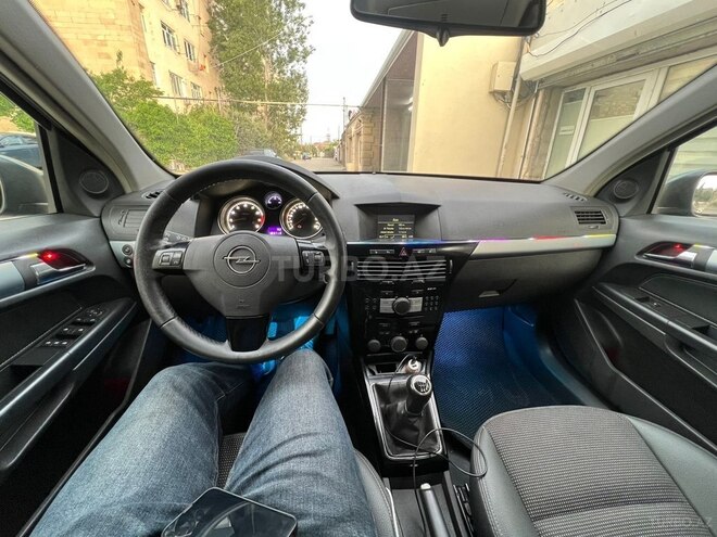 Opel Astra 2007, 180,000 km - 1.4 l - Bakı