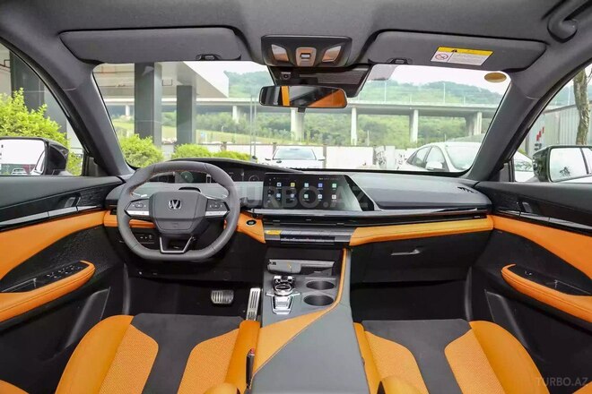 Changan  2025, 5 km - 1.5 л - Bakı