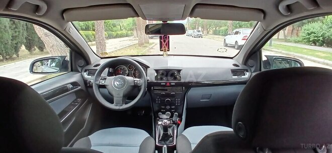 Opel Astra 2006, 298,000 km - 1.3 l - Ağcabədi