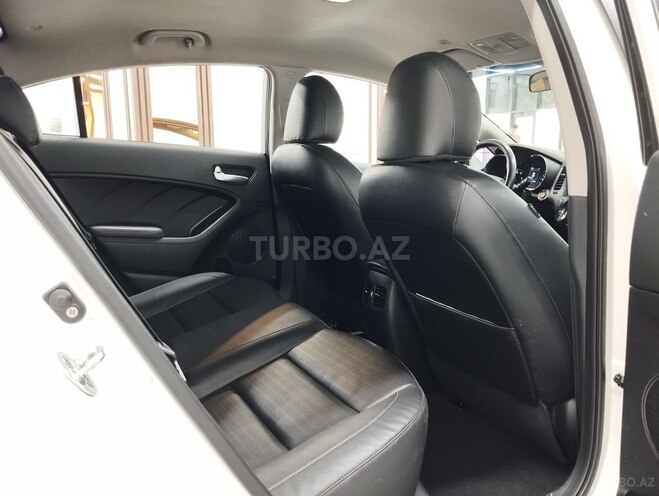 Kia K3 2016, 129,500 km - 1.6 l - Bakı