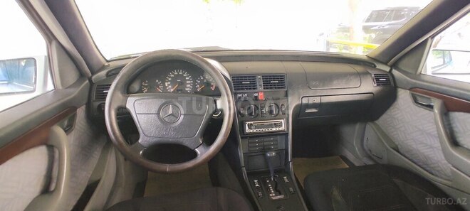 Mercedes C 180 1994, 388,656 km - 1.8 l - Bakı