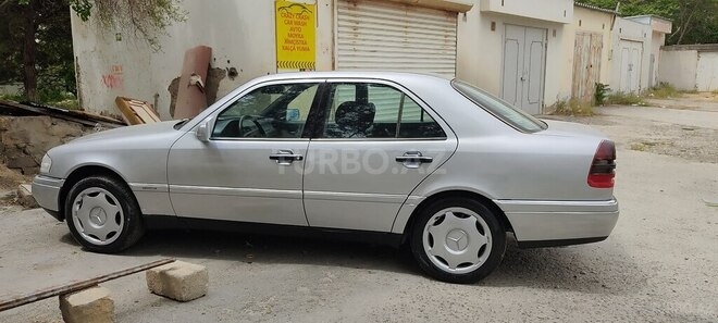 Mercedes C 180 1994, 388,656 km - 1.8 l - Bakı