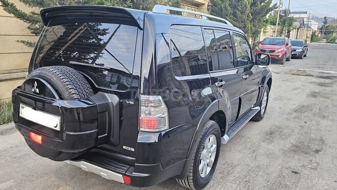 Mitsubishi Pajero 2008, 166,000 km - 3.0 л - Bakı