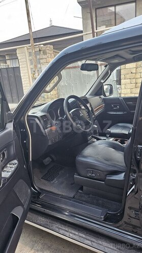 Mitsubishi Pajero 2008, 166,000 km - 3.0 л - Bakı