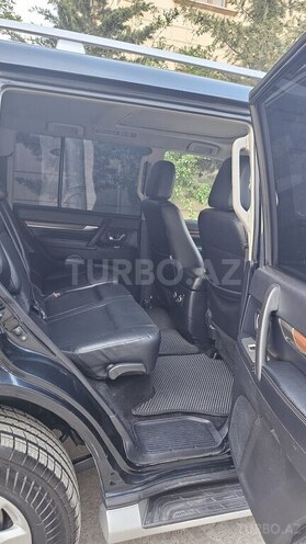 Mitsubishi Pajero 2008, 166,000 km - 3.0 л - Bakı