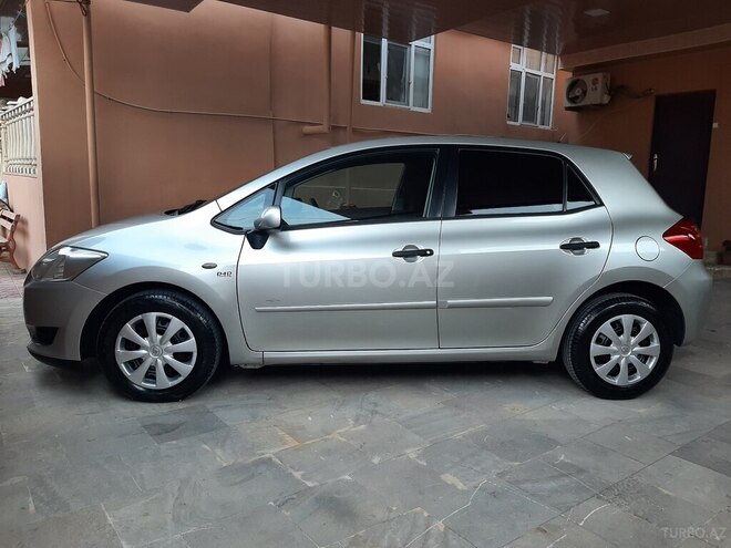 Toyota Auris 2008, 236,000 km - 1.4 l - Sumqayıt