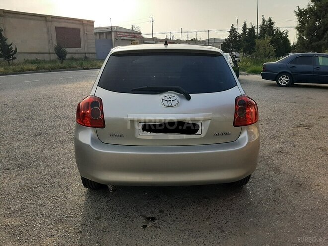 Toyota Auris 2008, 236,000 km - 1.4 l - Sumqayıt