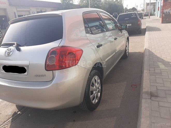 Toyota Auris 2008, 236,000 km - 1.4 l - Sumqayıt
