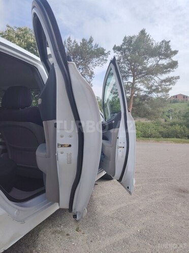 Honda Civic 2011, 33,796 km - 1.3 l - Qusar