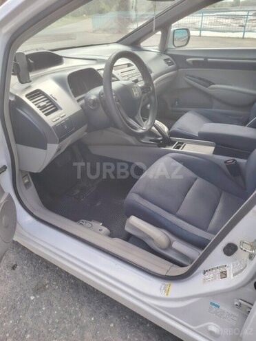 Honda Civic 2011, 33,796 km - 1.3 l - Qusar