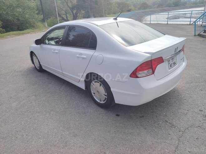 Honda Civic 2011, 33,796 km - 1.3 l - Qusar