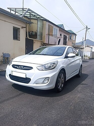 Hyundai Accent 2012, 146,271 km - 1.6 l - Bakı