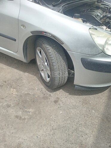 Peugeot 307 2004, 340,000 km - 1.6 l - Bakı
