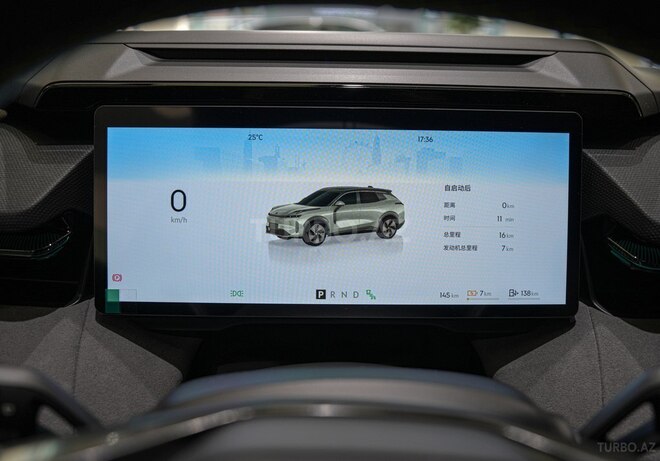 Lynk & Co 08-19