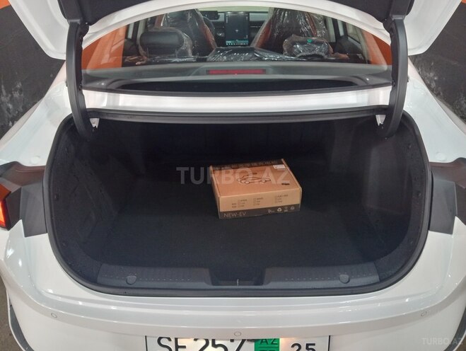 Changan Qiyuan A05 2025, 1 km - 1.5 л - Bakı