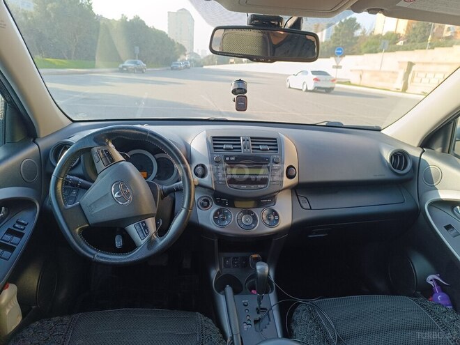 Toyota RAV4 2009, 254,000 km - 2.2 л - Bakı