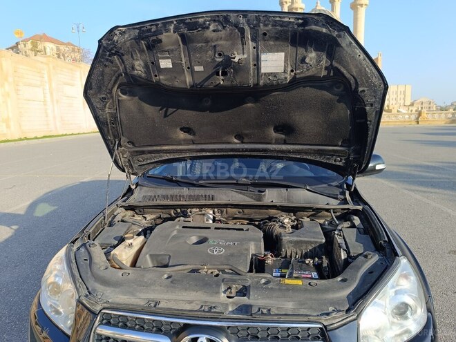 Toyota RAV4 2009, 254,000 km - 2.2 л - Bakı