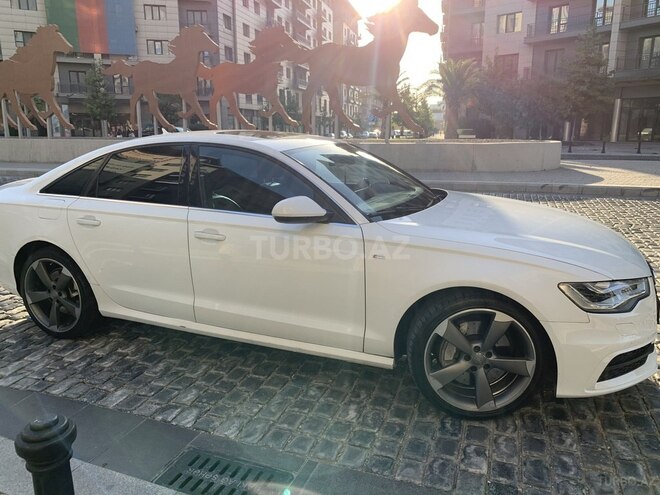Audi A6 2014, 130,000 km - 3.0 l - Bakı