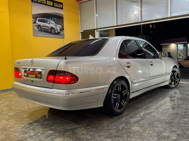 Mercedes E 320 2000, 295,000 km - 3.2 l - Sumqayıt