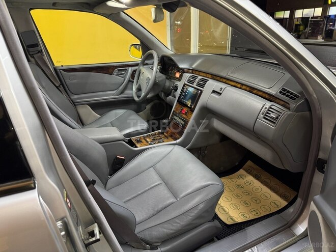 Mercedes E 320 2000, 295,000 km - 3.2 l - Sumqayıt