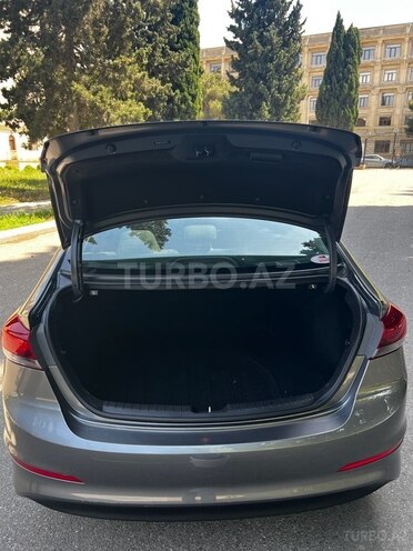 Hyundai Elantra 2017, 150,187 km - 2.0 l - Bakı