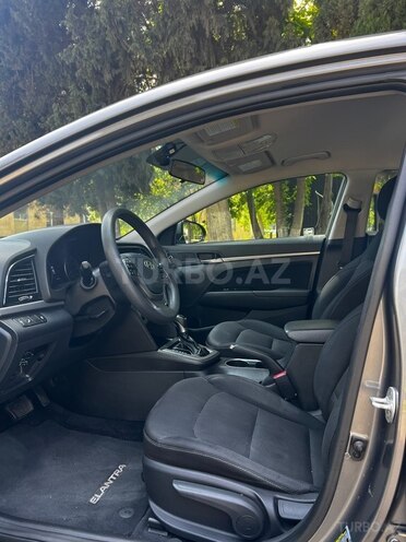 Hyundai Elantra 2017, 150,187 km - 2.0 l - Bakı