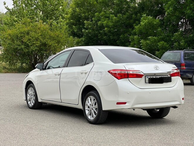 Toyota Corolla 2014, 189,000 km - 1.6 л - Bakı