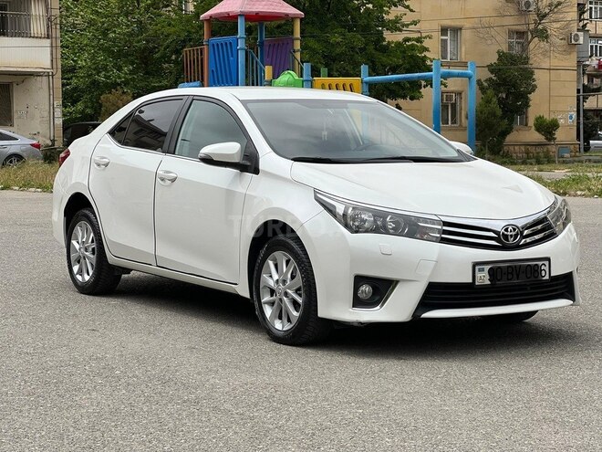 Toyota Corolla 2014, 189,000 km - 1.6 л - Bakı