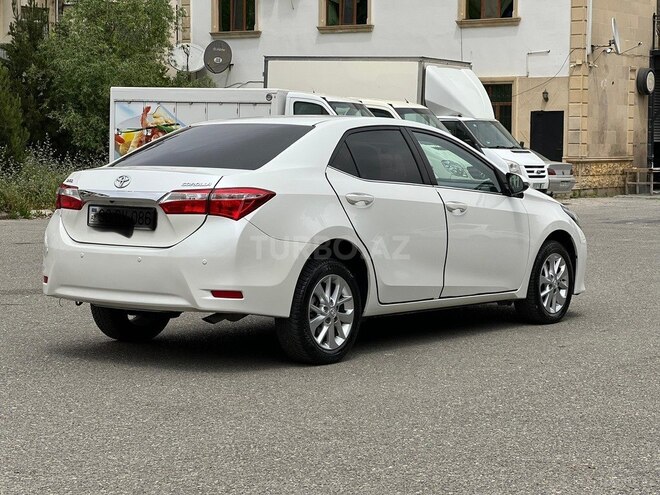Toyota Corolla 2014, 189,000 km - 1.6 л - Bakı