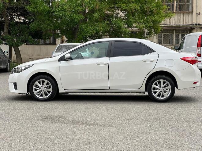 Toyota Corolla 2014, 189,000 km - 1.6 л - Bakı