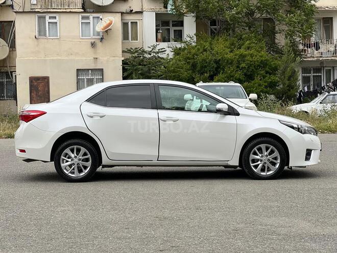 Toyota Corolla 2014, 189,000 km - 1.6 л - Bakı