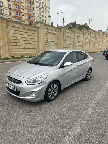 Hyundai Accent 2015, 228,000 km - 1.6 l - Bakı