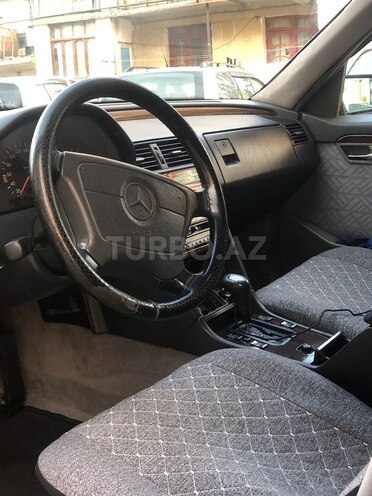 Mercedes C 220 1994, 285,000 km - 2.2 л - Bakı