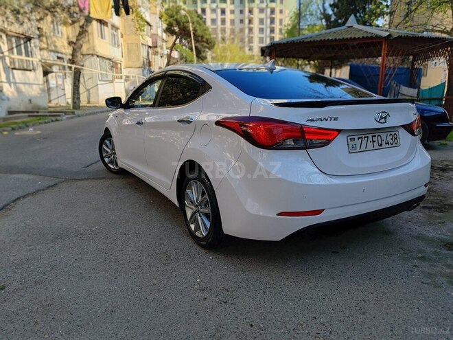 Hyundai Avante 2015, 129,000 km - 1.6 л - Bakı