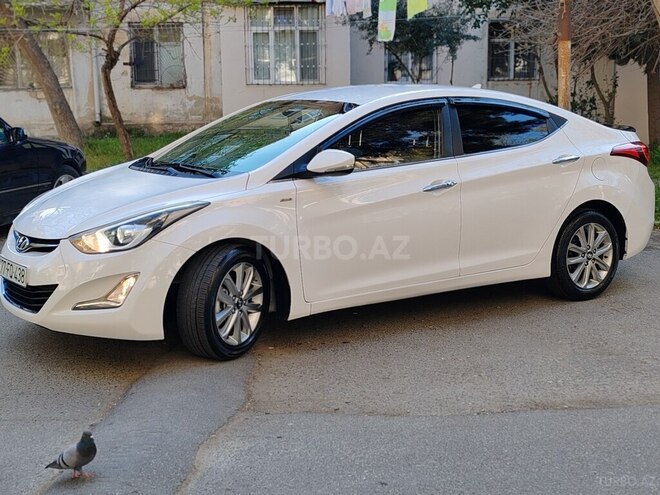Hyundai Avante 2015, 129,000 km - 1.6 л - Bakı