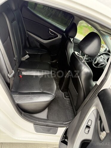 Hyundai Elantra 2013, 154,100 km - 1.8 л - Bakı