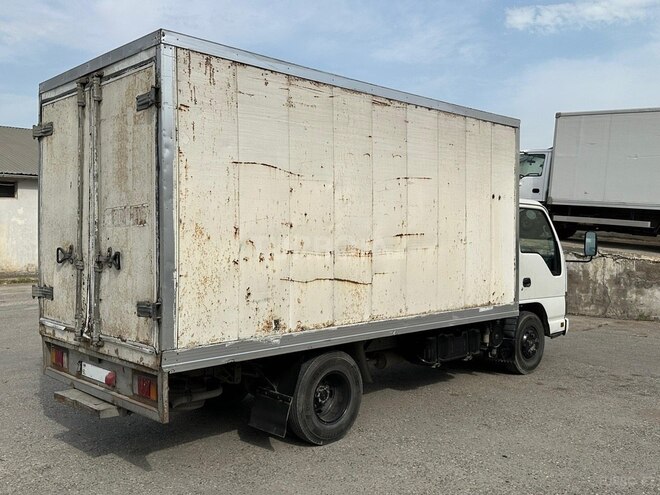Isuzu NKR 55 L 2008, 519,410 km - 2.8 л - Bakı