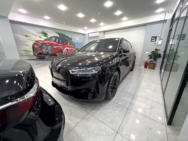 BMW iX 2022, 12,000 km - 0.0 л - Bakı