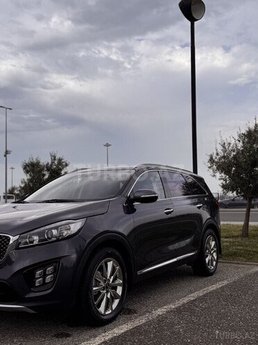 Kia Sorento-2