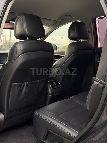 Kia Sorento-8