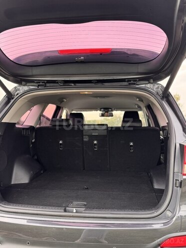 Kia Sorento-10