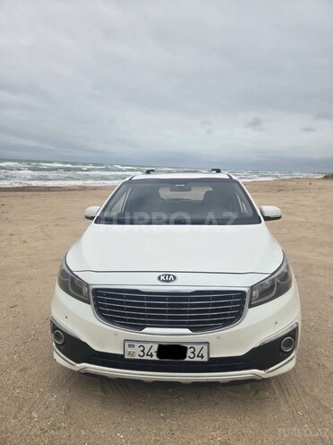 Kia Carnival 2015, 211,000 km - 2.2 l - Bakı