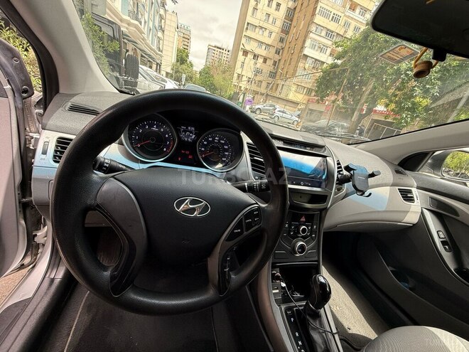 Hyundai Elantra 2014, 188,293 km - 1.8 l - Bakı