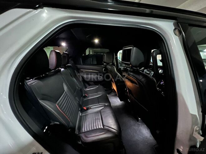 Land Rover Discovery 2018, 58,700 km - 3.0 l - Bakı