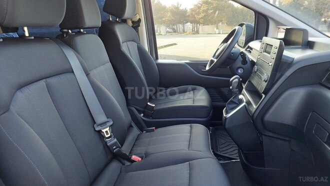 Hyundai Staria 2021, 17,000 km - 2.2 l - Bakı