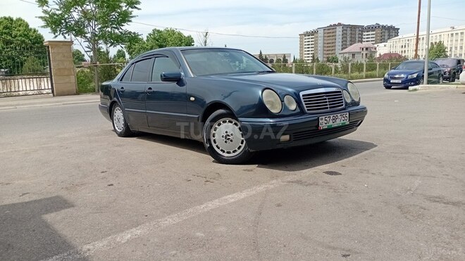 Mercedes E 230 1995, 400,000 km - 2.3 l - Gəncə