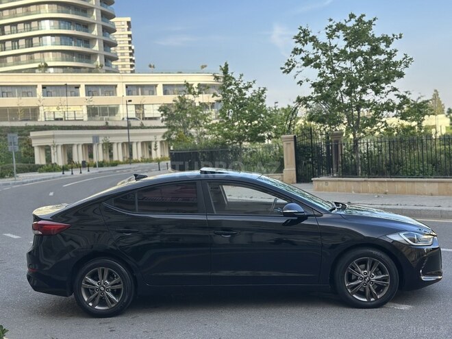 Hyundai Avante 2015, 153,000 km - 1.6 l - Bakı