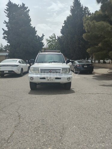 Mitsubishi Pajero io 1999, 325,000 km - 1.8 l - Bakı