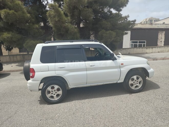 Mitsubishi Pajero io 1999, 325,000 km - 1.8 l - Bakı